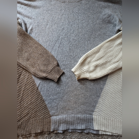 Maurices Clorblock Cowl Neck Tunic Pullover Size Medium M - Picture 5 of 8